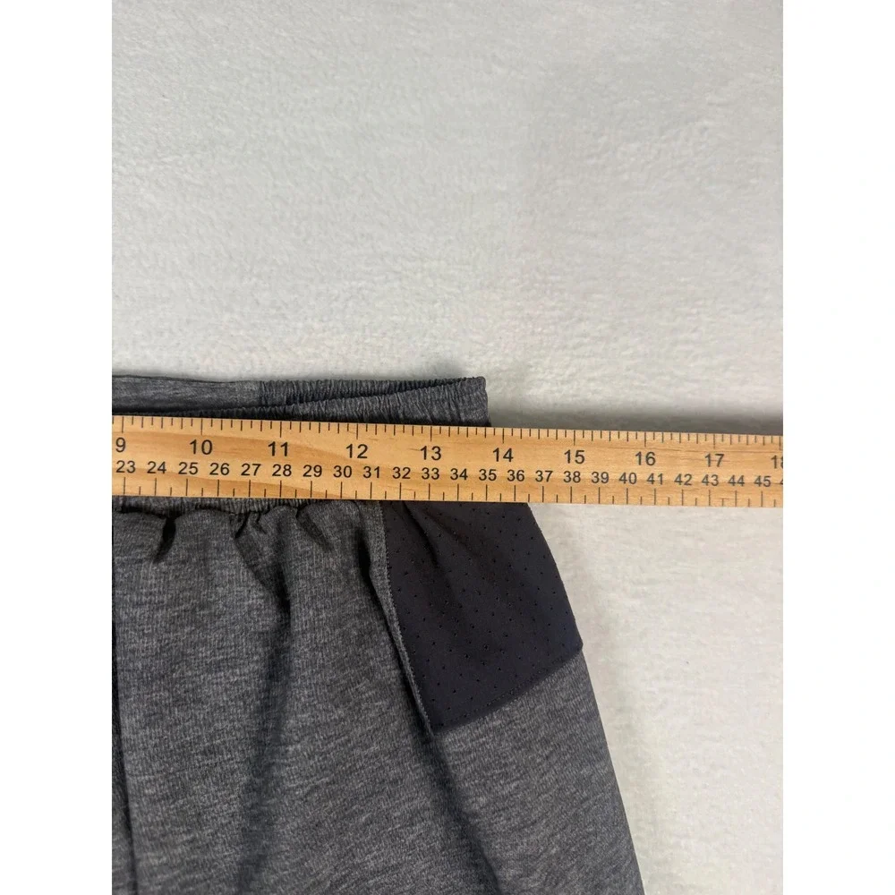 Lululemon Mens Running Shorts XS Grey Heathered Athletic Gorpcore Performance